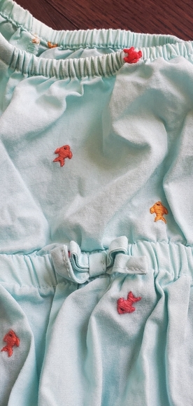 Gymboree empire waist top with diaper cover - Picture 2 of 3